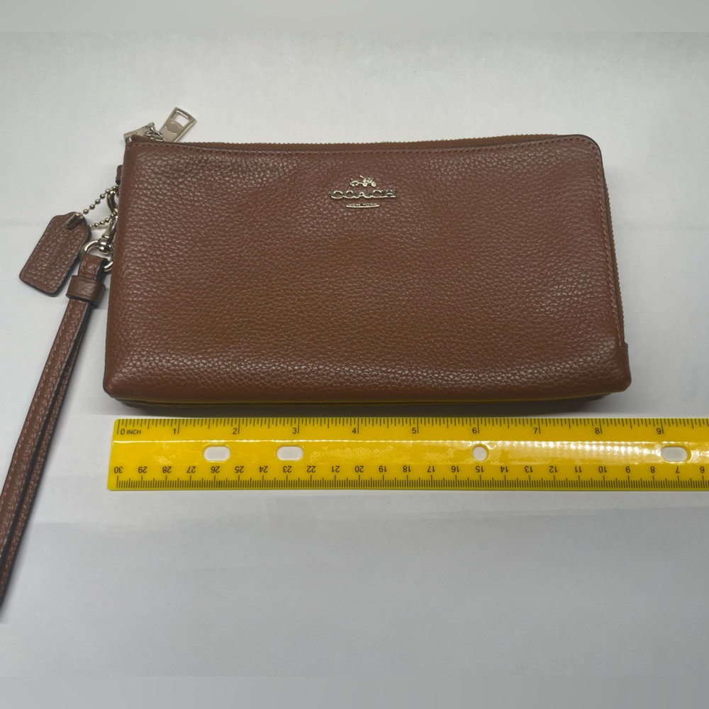 Coach Double Zip Wallet Wristlet – Chestnut Brown Pebbled Leather w/ Tags - Picture 15 of 15